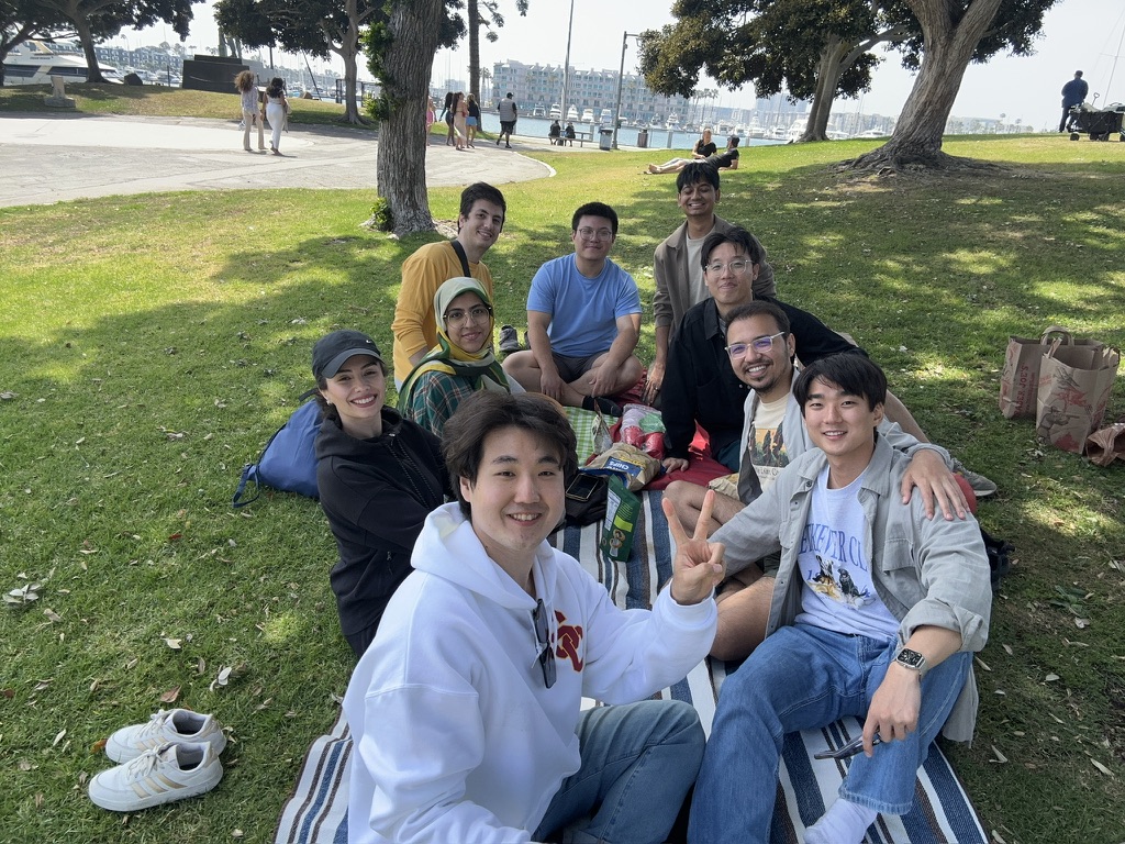 USC FoRT-ML group at a spring picnic